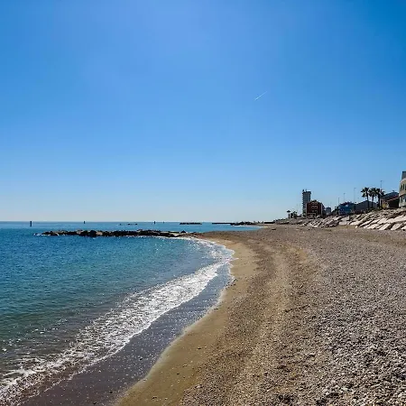Appartement Fronte Mare - Incantevole Trilocale A *