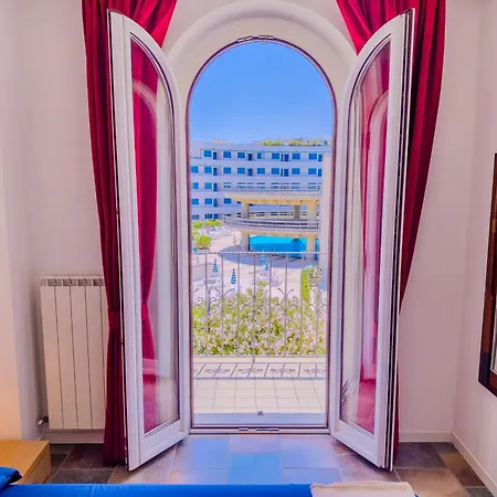 Fronte Mare - Incantevole Trilocale A Apartment
